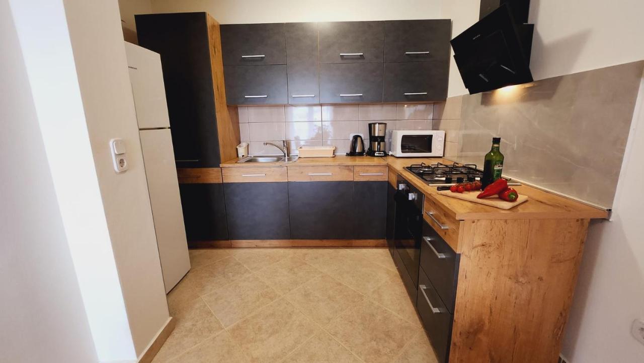 Apartments Pranjic With Pool Nova Vas  المظهر الخارجي الصورة