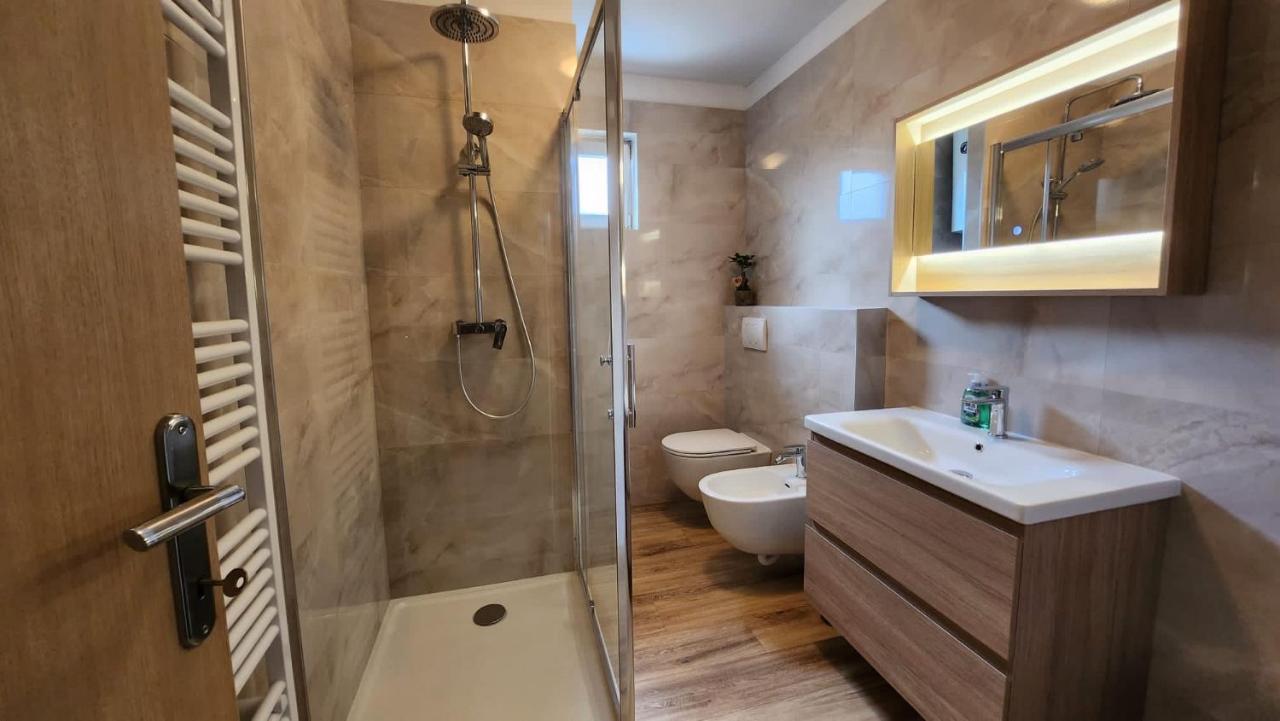 Apartments Pranjic With Pool Nova Vas  المظهر الخارجي الصورة